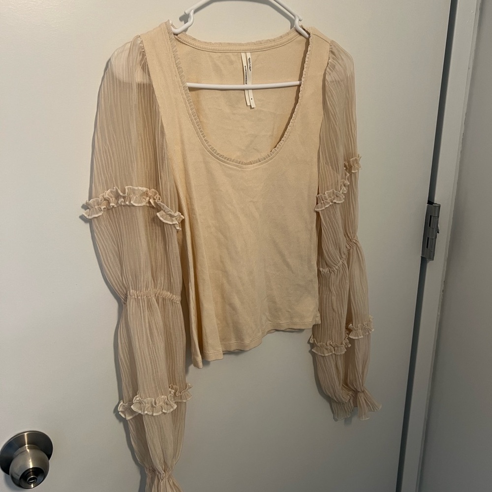 Elegant Cream Women's Anthropologie Top - NWOT